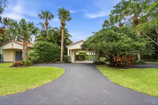 2465 Vista Del Prado Dr, Wellington, FL 33414 - Photo 3
