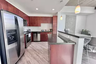 300 S Australian Ave, West Palm Beach, FL 33401 - Photo 5