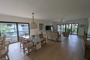 404 Clubhouse Cir, Jupiter, FL 33477 - Photo 3