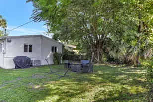 3440 NW 8th Ct, Fort Lauderdale, FL 33311 - Photo 23