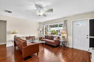 112 SW 9th St, Boynton Beach, FL 33426 - Photo 5