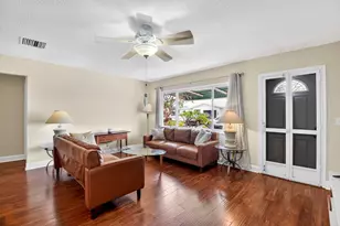 112 SW 9th St, Boynton Beach, FL 33426 - Photo 11