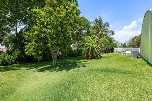 907 N A St, Lake Worth Beach, FL 33460 - Photo 35