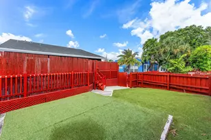 907 N A St, Lake Worth Beach, FL 33460 - Photo 17