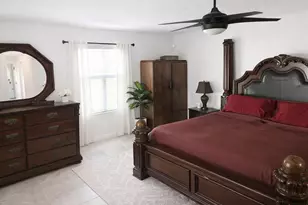 6529 Las Palmas Way, Port Saint Lucie, FL 34952 - Photo 9