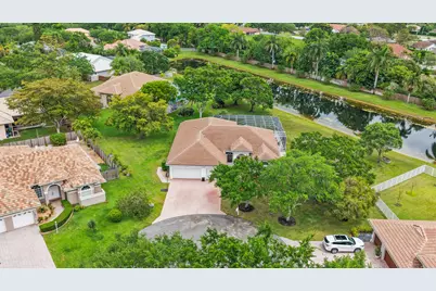 16245 Seneca Circle, Davie, FL 33331 - Photo 65