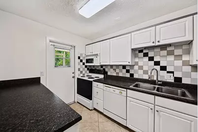 3004 NW 69th Court #1d, Fort Lauderdale, FL 33309 - Photo 9