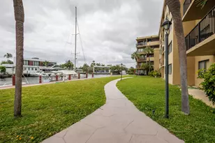 301 Golden Isles Dr, Hallandale Beach, FL 33009 - Photo 27