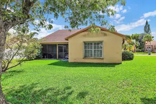 22561 Middletown Dr, Boca Raton, FL 33428 - Photo 9