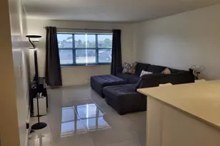 550 Bayshore Dr, Fort Lauderdale, FL 33304 - Photo 25