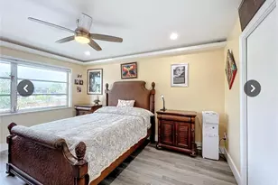 460 Paradise Isle Blvd, Hallandale Beach, FL 33009 - Photo 13