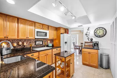 2741 NE 52nd Street, Lighthouse Point, FL 33064 - Photo 17