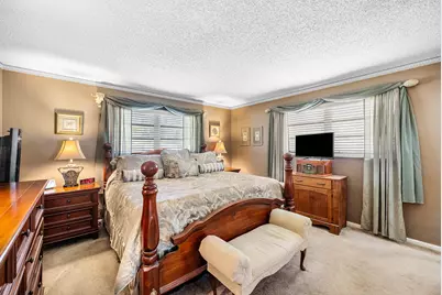 2741 NE 52nd Street, Lighthouse Point, FL 33064 - Photo 27