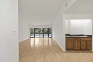 12378 Sawgrass Ct, Wellington, FL 33414 - Photo 9