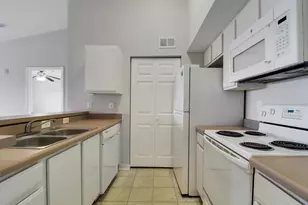 141 SW Palm Dr, Port Saint Lucie, FL 34986 - Photo 23