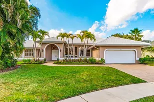 15621 Latina Pl, Wellington, FL 33414 - Photo 37