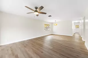 7281 N Pine Park Dr N, Lake Worth, FL 33467 - Photo 13