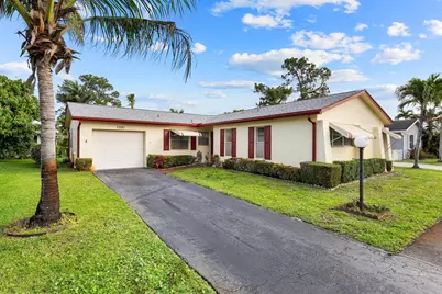 7281 N Pine Park Dr N, Lake Worth, FL 33467 - Photo 1