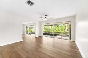 7281 N Pine Park Dr N, Lake Worth, FL 33467 - Photo 11