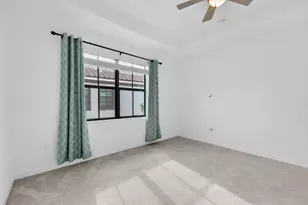 537 SE Fascino Cir, Port Saint Lucie, FL 34984 - Photo 17
