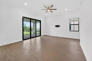 537 SE Fascino Cir, Port Saint Lucie, FL 34984 - Photo 41