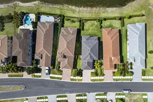537 SE Fascino Cir, Port Saint Lucie, FL 34984 - Photo 31