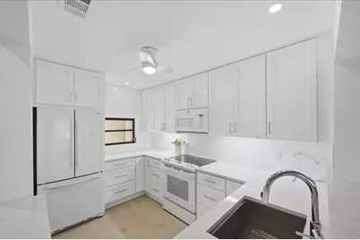 1102 SE Mitchell Avenue #205, Port Saint Lucie, FL 34952 - Photo 11