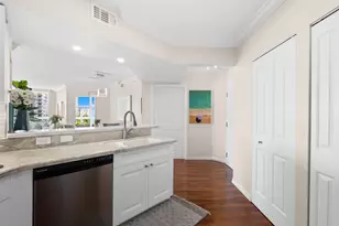347 N New River Dr Dr E, Fort Lauderdale, FL 33301 - Photo 3