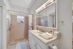 211 NW Zanzibar Pl, Port Saint Lucie, FL 34986 - Photo 19
