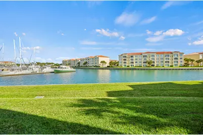 16 W Harbour Isle Dr Drive W #106, Fort Pierce, FL 34949 - Photo 37