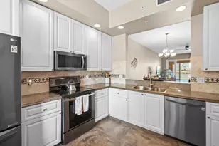 16 W Harbour Isle Dr Dr W, Fort Pierce, FL 34949 - Photo 11