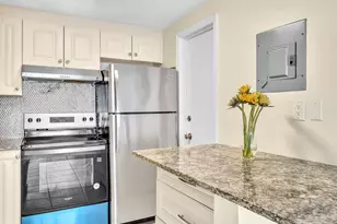 644 NW 13th St, Boca Raton, FL 33486 - Photo 9