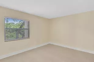 644 NW 13th St, Boca Raton, FL 33486 - Photo 27