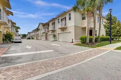 99 Palm Lane, Royal Palm Beach, FL 33411 - Photo 1