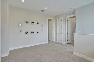 99 Palm Ln, Royal Palm Beach, FL 33411 - Photo 11
