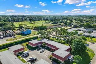 102 Amherst Ln, Greenacres, FL 33467 - Photo 21