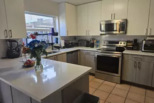 8908 NW 187th St, Hialeah, FL 33018 - Photo 3