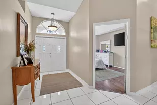 18743 Cape Sable Dr, Boca Raton, FL 33498 - Photo 3