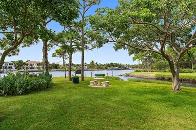 1001 Seafarer Circle #204, Jupiter, FL 33477 - Photo 7