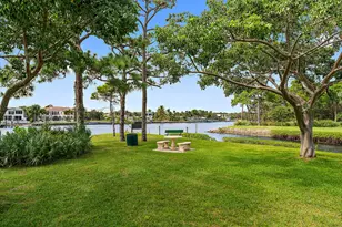 1001 Seafarer Cir, Jupiter, FL 33477 - Photo 7