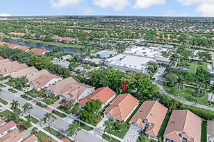9758 Harbour Lake Cir, Boynton Beach, FL 33437 - Photo 45