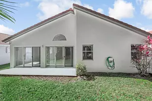 9758 Harbour Lake Cir, Boynton Beach, FL 33437 - Photo 39