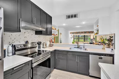 3507 Village Boulevard, West Palm Beach, FL 33409 - Photo 37
