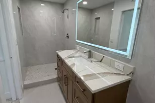 204 S Seacrest Cir, Delray Beach, FL 33444 - Photo 17