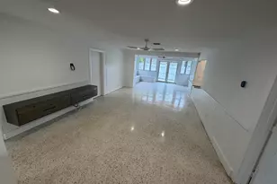 204 S Seacrest Cir, Delray Beach, FL 33444 - Photo 13