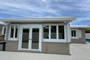 204 S Seacrest Cir, Delray Beach, FL 33444 - Photo 27