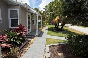 204 S Seacrest Cir, Delray Beach, FL 33444 - Photo 29