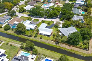 9831 Hyacinth Cir S, Palm Beach Gardens, FL 33410 - Photo 21