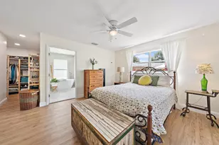 9831 Hyacinth Cir S, Palm Beach Gardens, FL 33410 - Photo 11