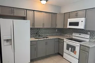 1740 SW 70th Way, North Lauderdale, FL 33068 - Photo 7